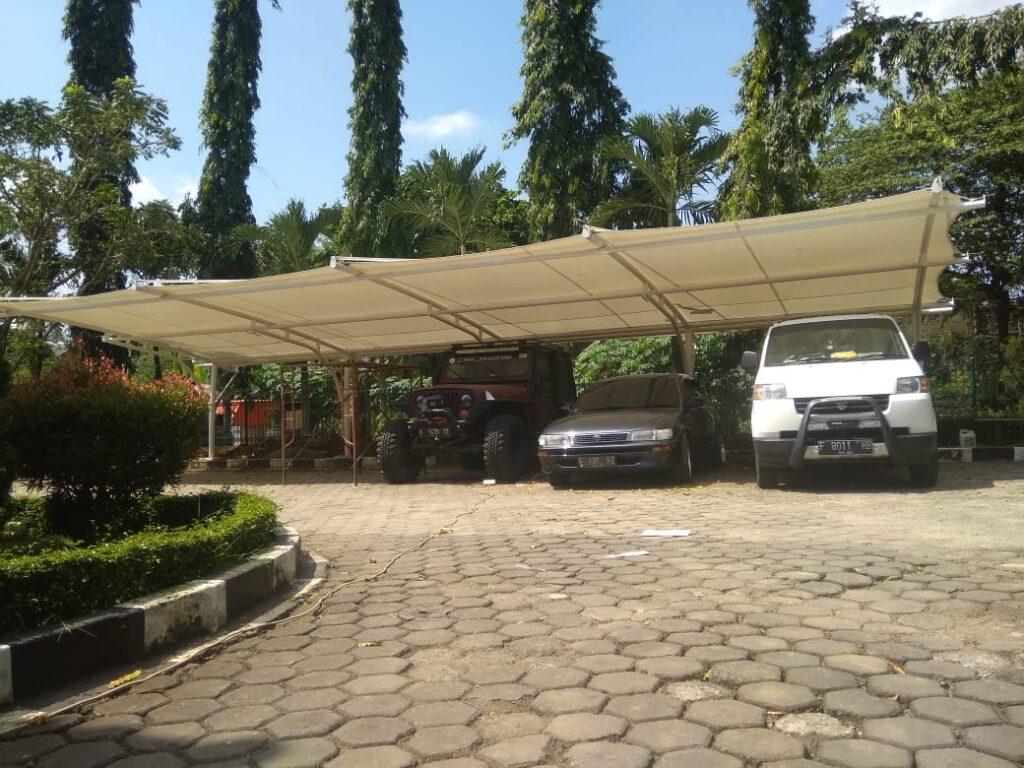 Desain Canopy Membrane Untuk Area Parkir